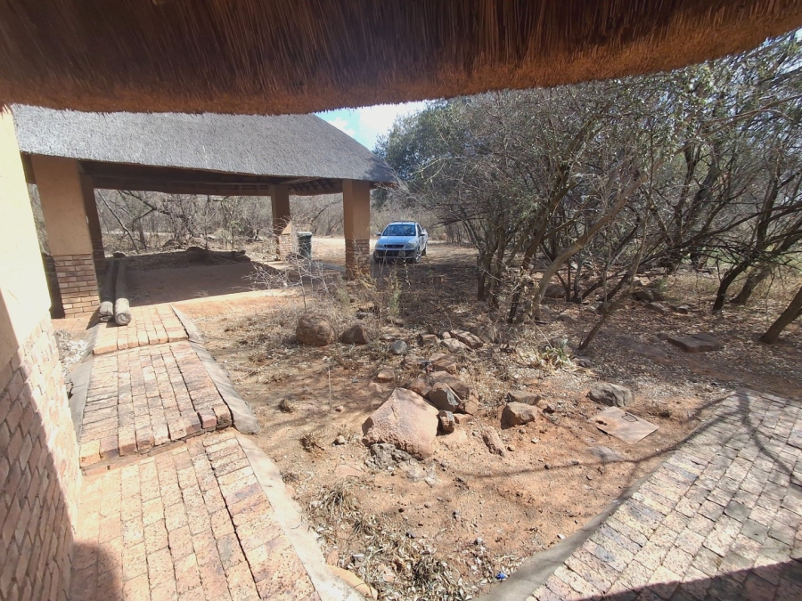 4 Bedroom Property for Sale in Boschenvaal River Front Lodges Free State